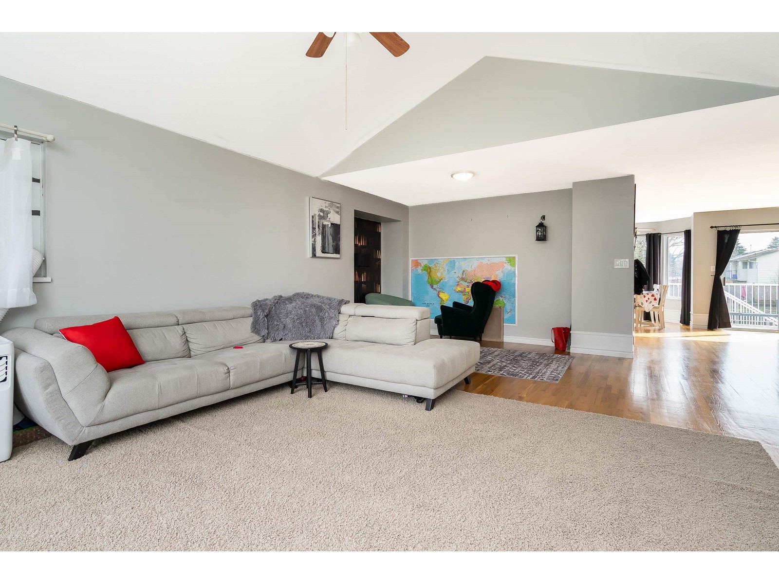32958 Harwood Place, Abbotsford, British Columbia  V2S 7C2 - Photo 4 - R2979728