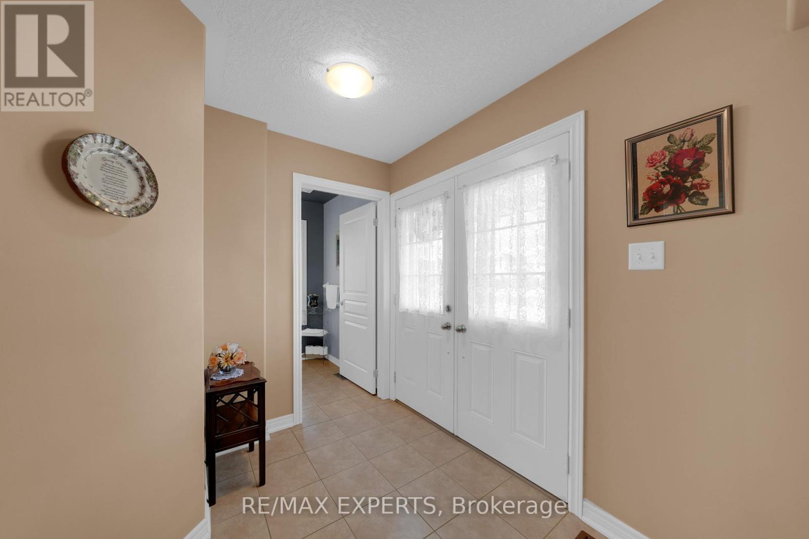 36 Anderson Road, New Tecumseth, Ontario  L9R 0A9 - Photo 6 - N12029480