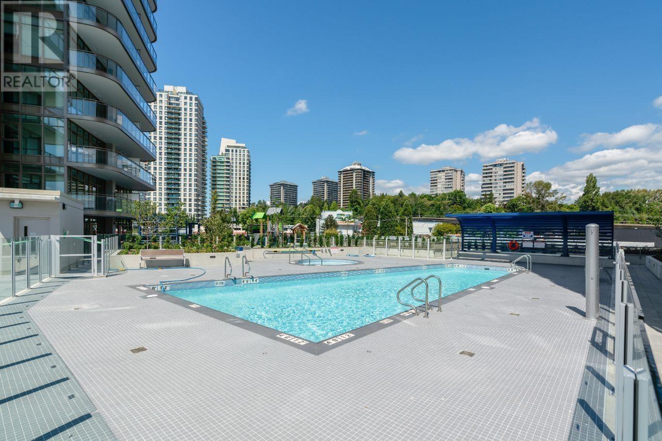 Listing Picture 35 of 40 : 1601 5311 GORING STREET, Burnaby / 本拿比 - 魯藝地產 Yvonne Lu Group - MLS Medallion Club Member