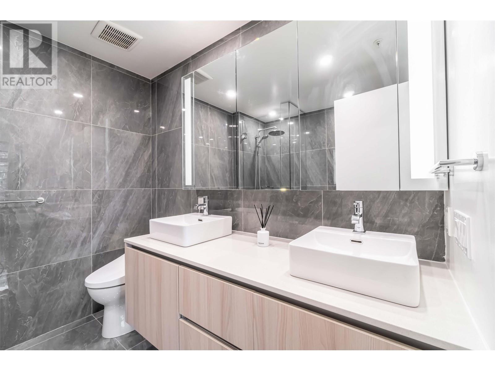 Listing Picture 18 of 40 : 1601 5311 GORING STREET, Burnaby / 本拿比 - 魯藝地產 Yvonne Lu Group - MLS Medallion Club Member