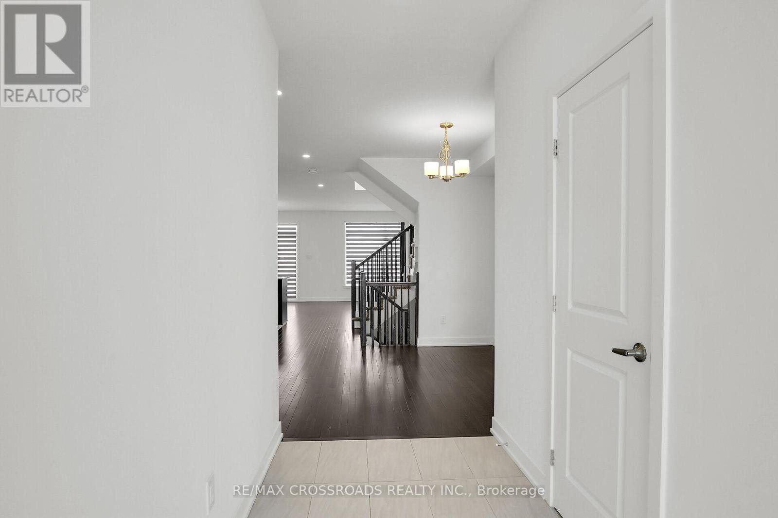 Property at 972 BRIAN GOOD AVENUE image 4
