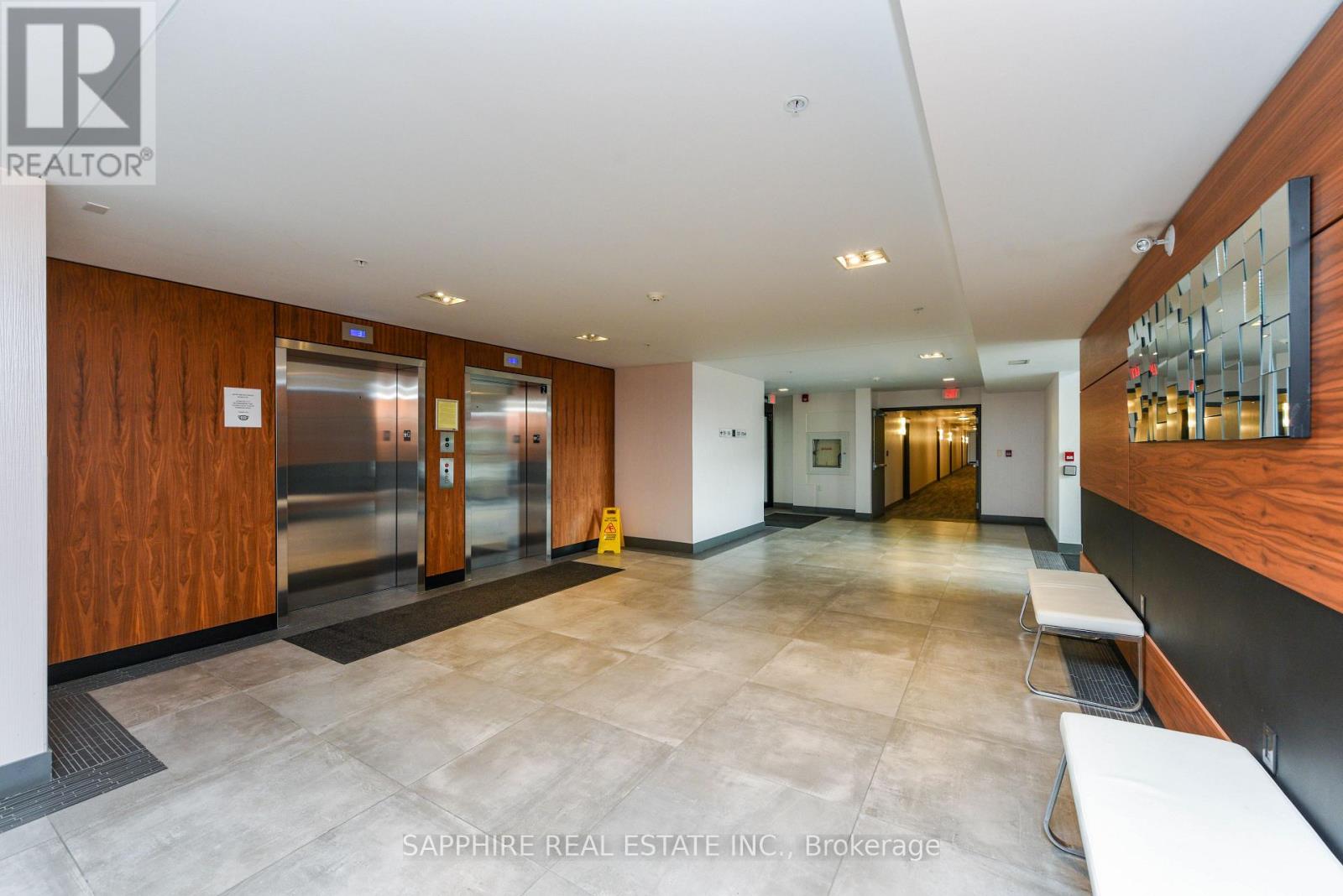 Property at 202 - 3170 ERIN MILLS PKWY PARKWAY S image 5