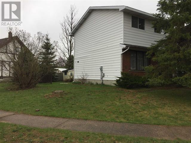 66 Robin ST, Sault Ste. Marie, Ontario