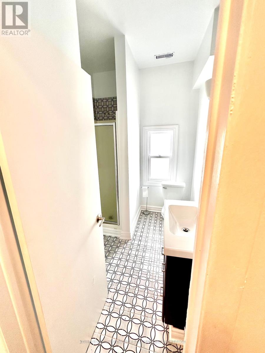 98 Bayfield Street, Barrie (City Centre), Ontario  L4M 3A8 - Photo 11 - S12029532