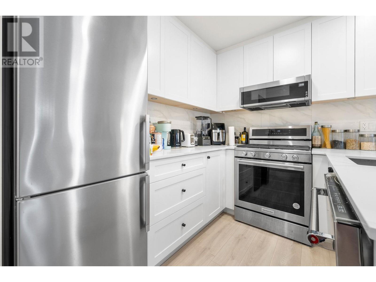 105 2688 Duke Street, Vancouver, British Columbia  V5R 4S9 - Photo 16 - R2974566