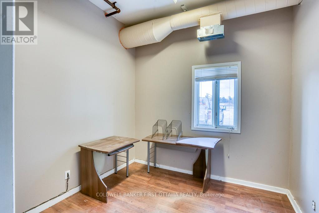 5 Bates Drive, Carleton Place, Ontario  K7C 4J8 - Photo 33 - X12029593