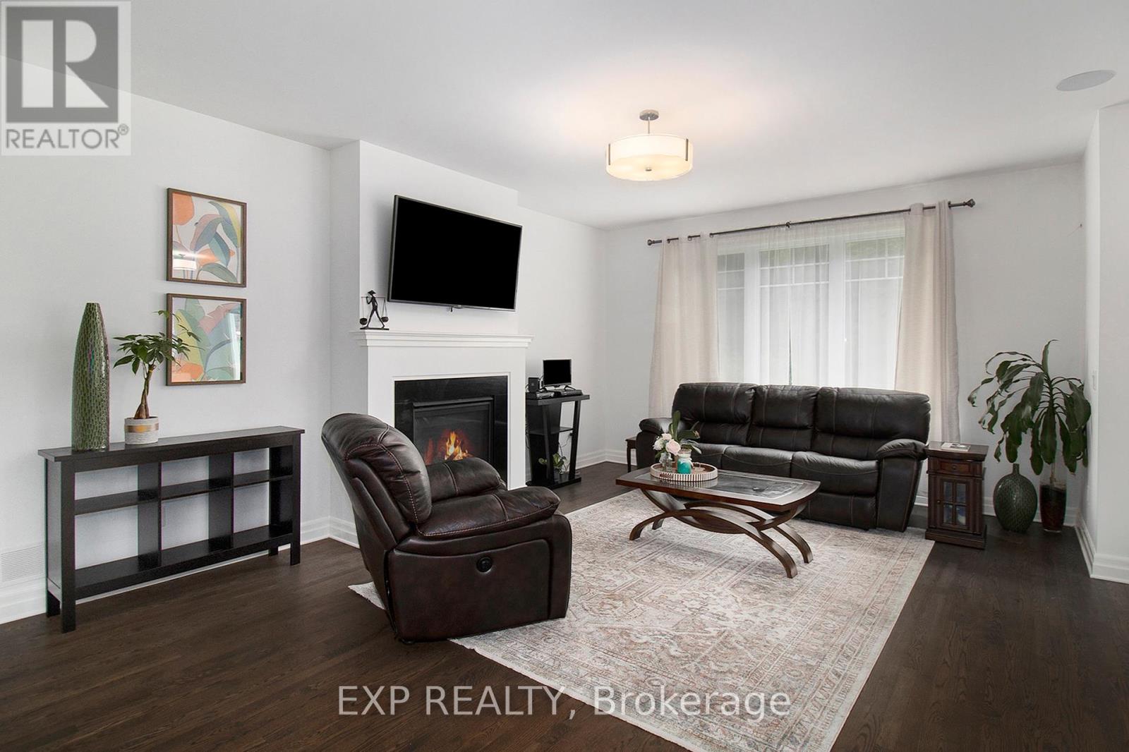 Property at 179 AVRO CIRCLE image 5