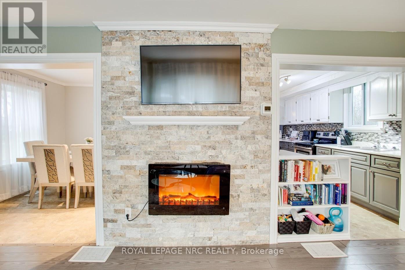 Property at 199 MURRAY STREET image 5