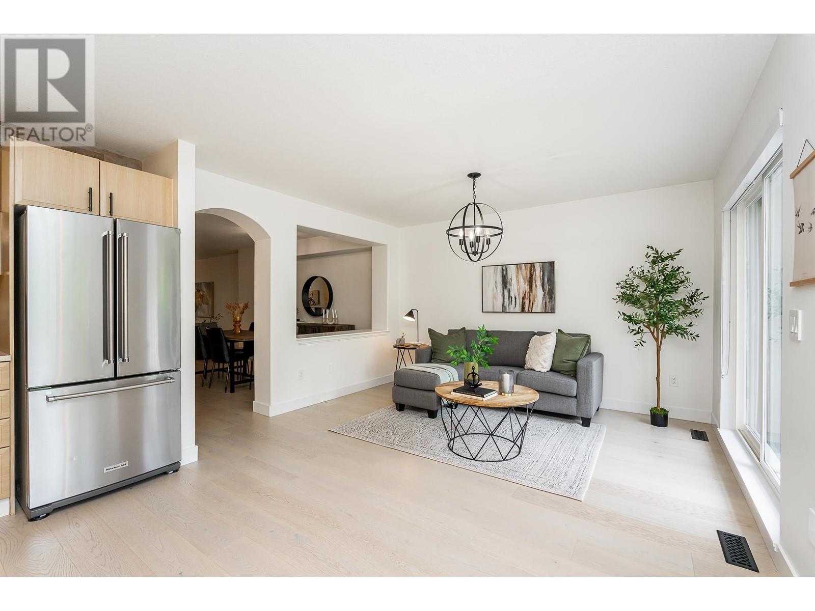 47 2351 Parkway Boulevard, Coquitlam, British Columbia  V3E 3P2 - Photo 10 - R2979889