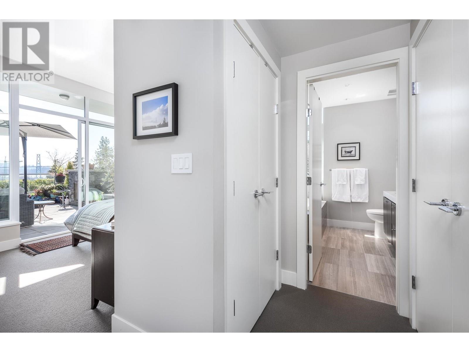 501 918 Keith Road, West Vancouver, British Columbia  V7T 1M3 - Photo 13 - R2979894