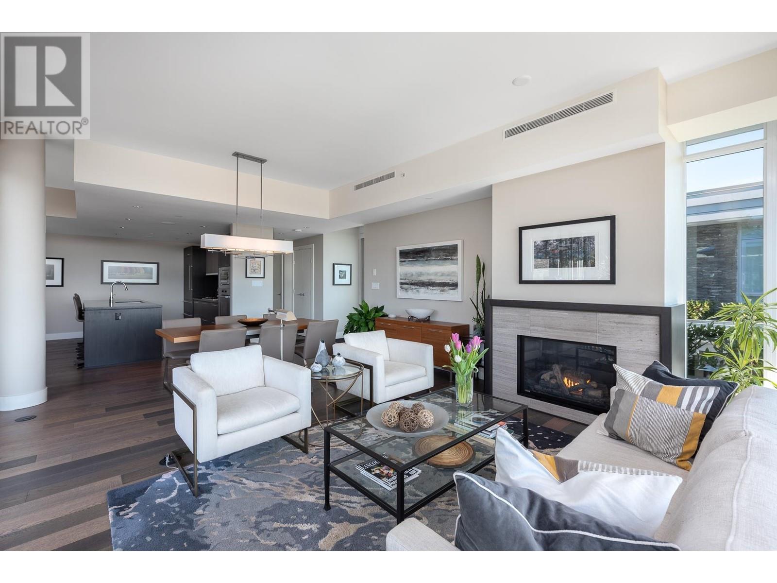 501 918 Keith Road, West Vancouver, British Columbia  V7T 1M3 - Photo 5 - R2979894