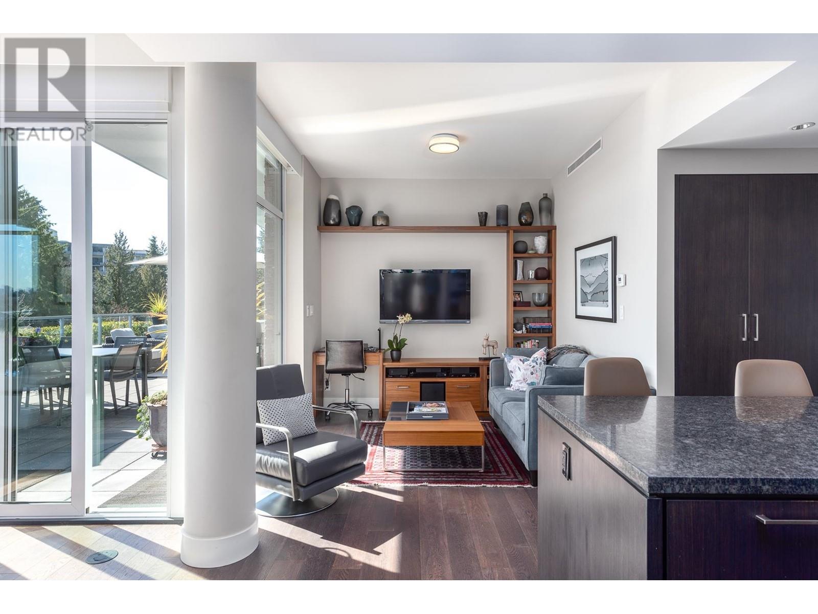 501 918 Keith Road, West Vancouver, British Columbia  V7T 1M3 - Photo 6 - R2979894
