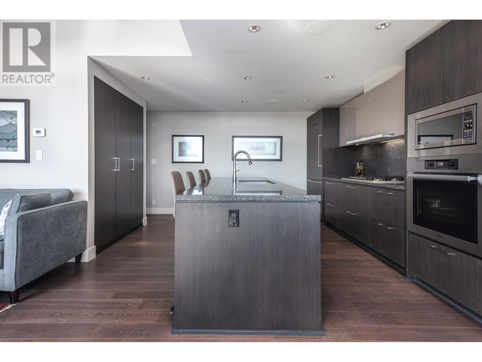 501 918 Keith Road, West Vancouver, British Columbia  V7T 1M3 - Photo 7 - R2979894