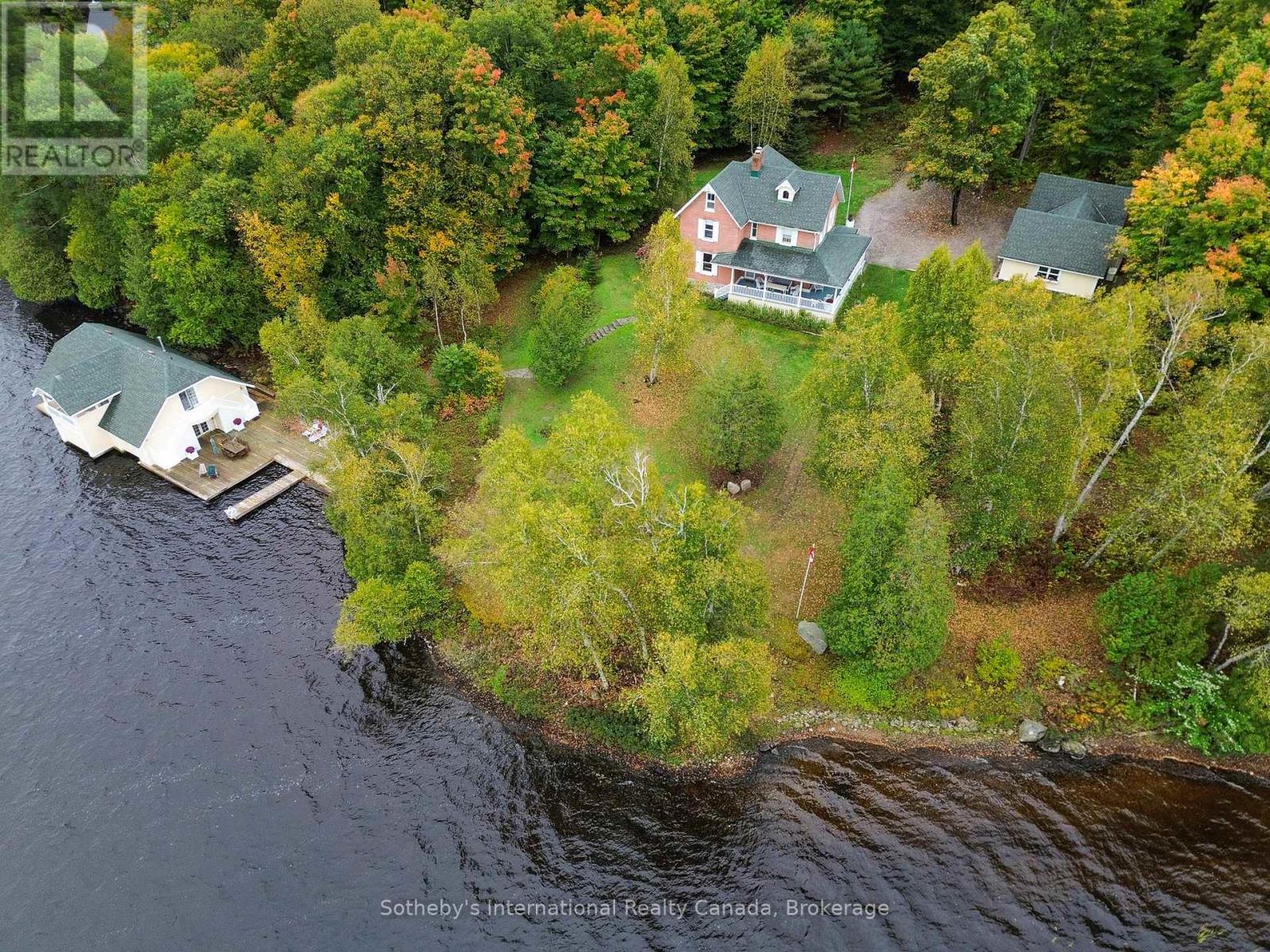 81A WIND ROSE LANE, Burk's Falls, Ontario