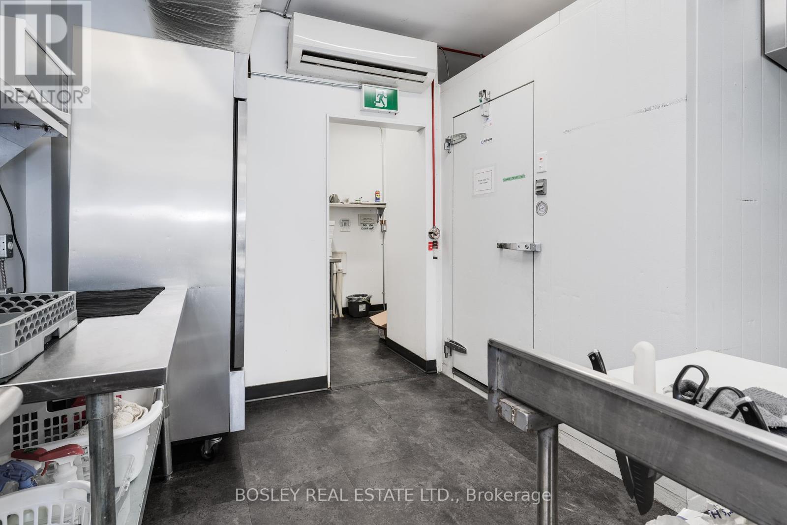 1972 Danforth Avenue E, Toronto, Ontario  M4C 1J6 - Photo 11 - E12029559