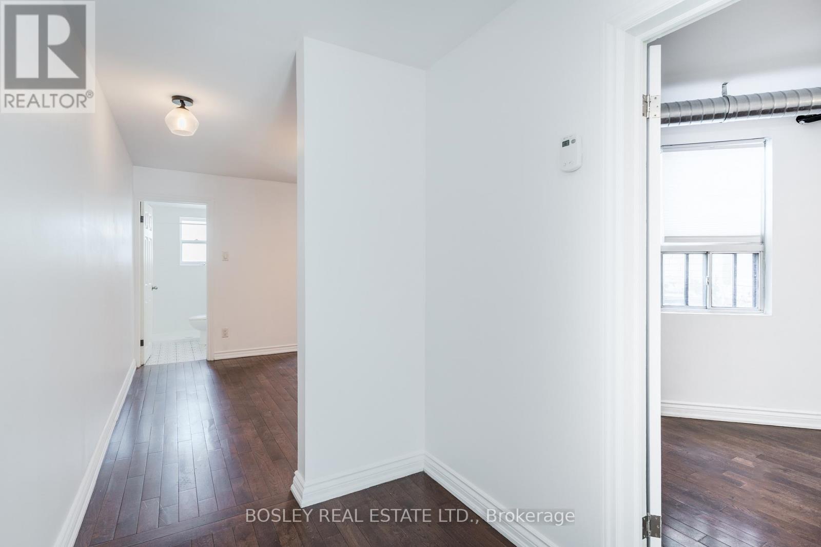 1972 Danforth Avenue E, Toronto, Ontario  M4C 1J6 - Photo 13 - E12029559