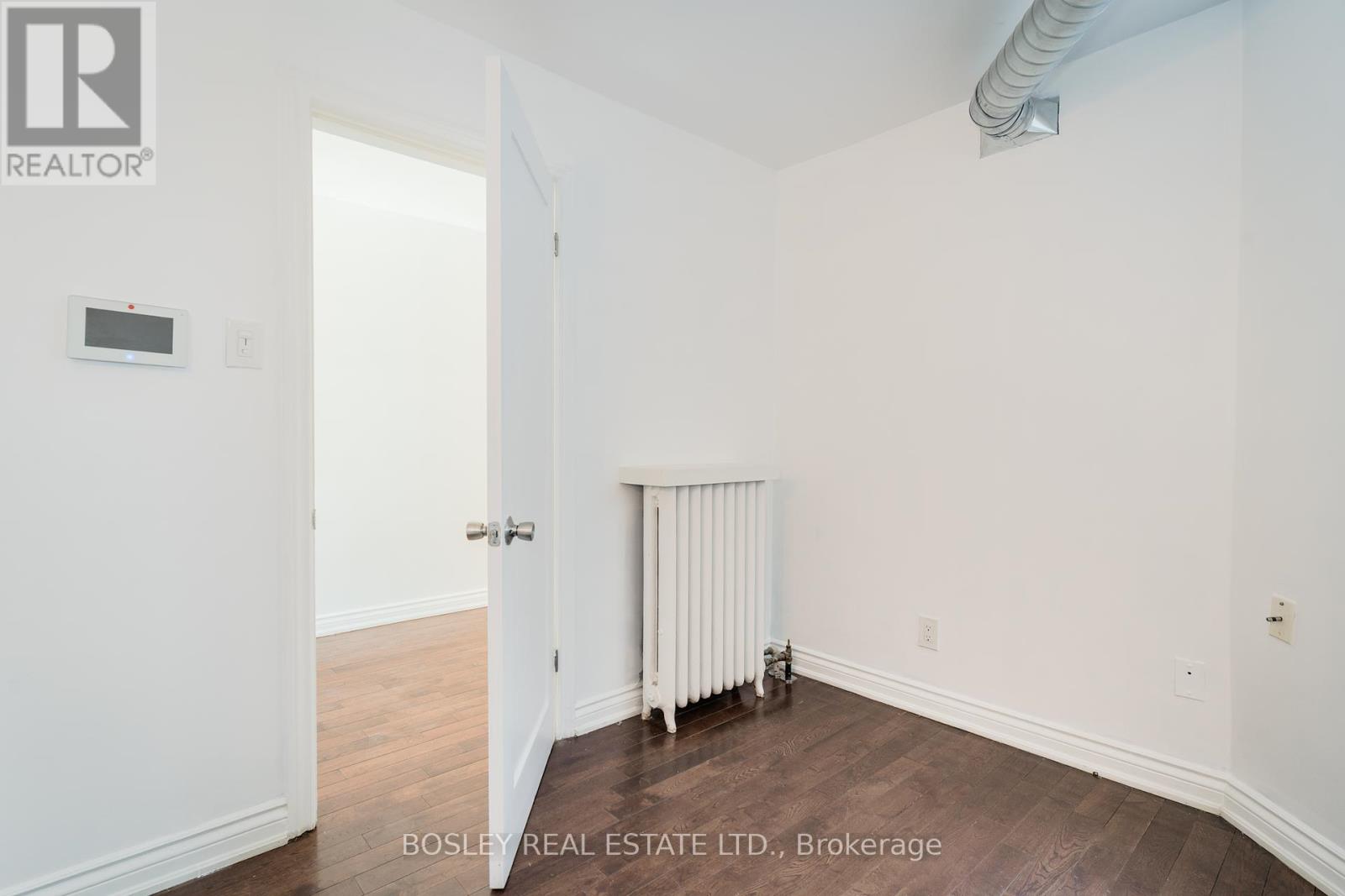 1972 Danforth Avenue E, Toronto, Ontario  M4C 1J6 - Photo 16 - E12029559
