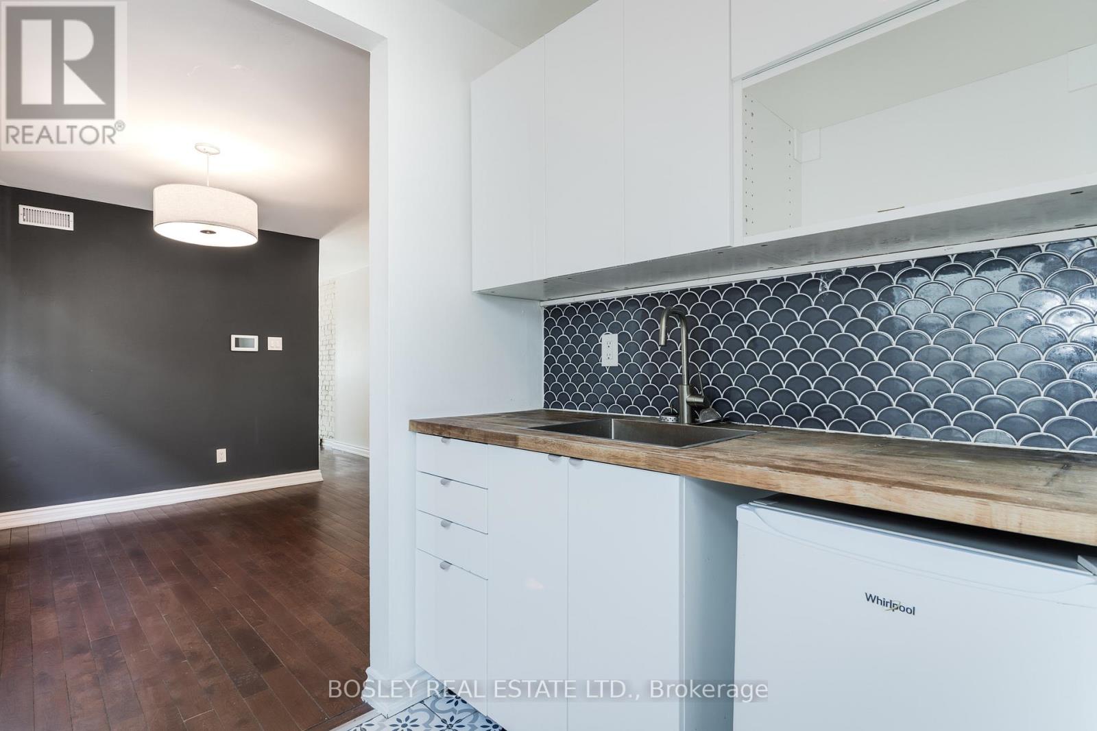 1972 Danforth Avenue E, Toronto, Ontario  M4C 1J6 - Photo 29 - E12029559
