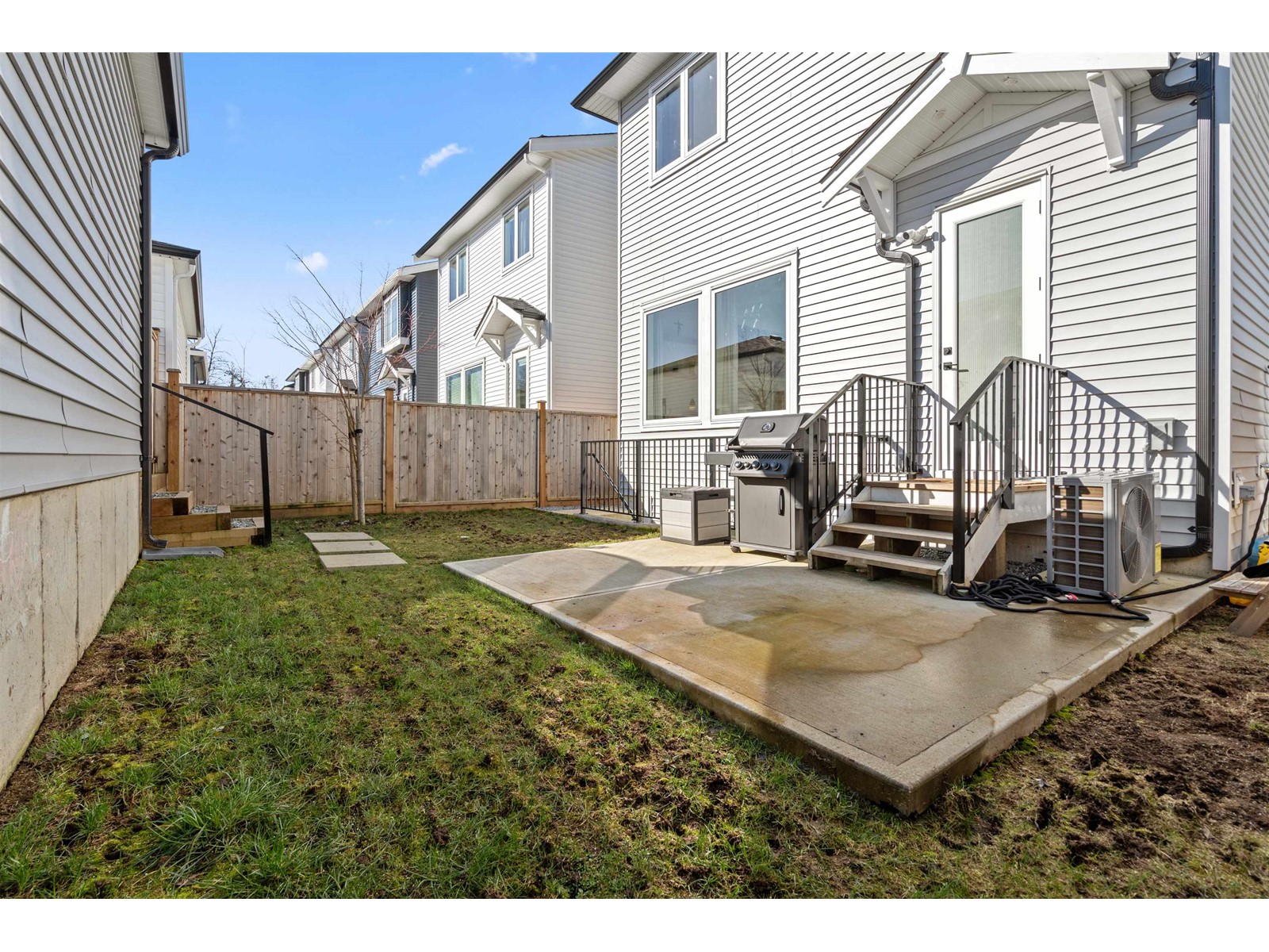 19666 75b Avenue, Langley, British Columbia  V2Y 3T2 - Photo 29 - R2978839