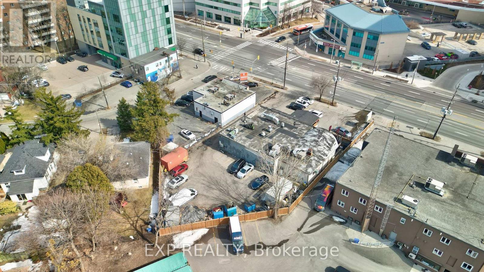 5310 Dundas Street W, Toronto, Ontario  M9B 1B3 - Photo 4 - W12029602