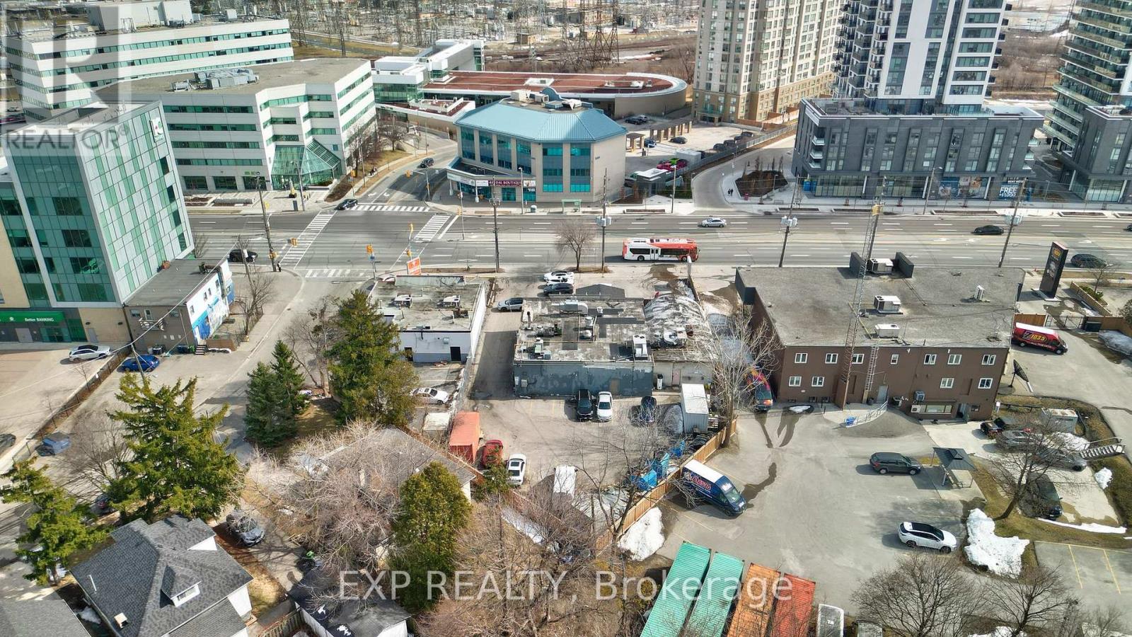 5310 Dundas Street W, Toronto, Ontario  M9B 1B3 - Photo 5 - W12029602