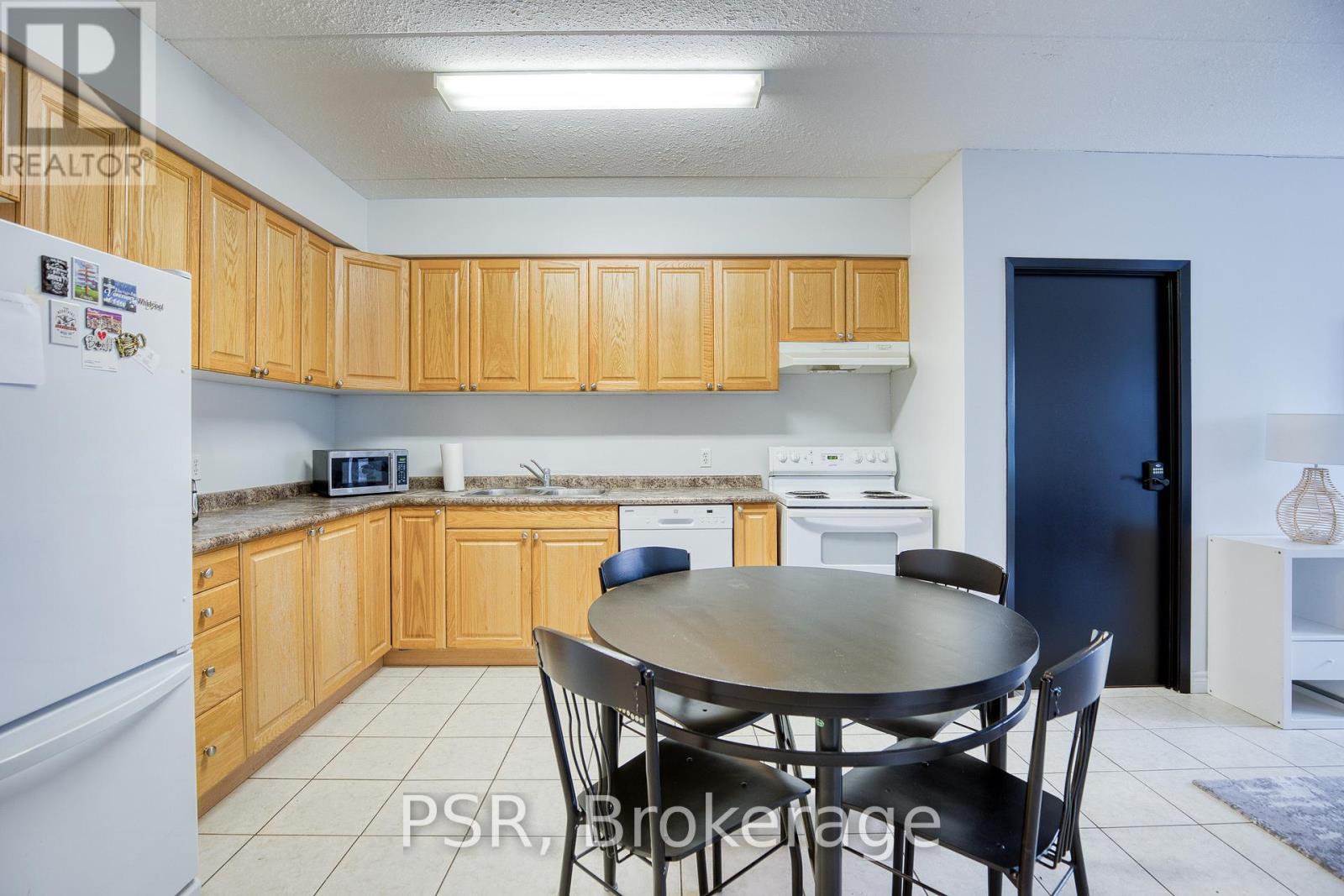 Property at 102 - 253 LESTER STREET image 4
