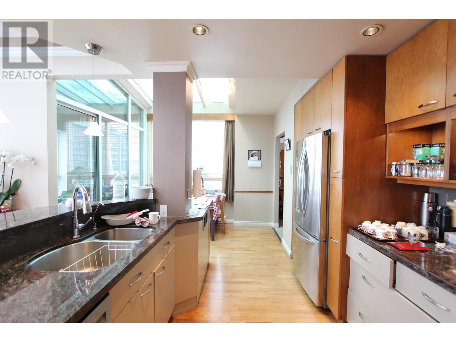 28a 6128 Patterson Avenue, Burnaby, British Columbia  V5H 4P3 - Photo 14 - R2966028