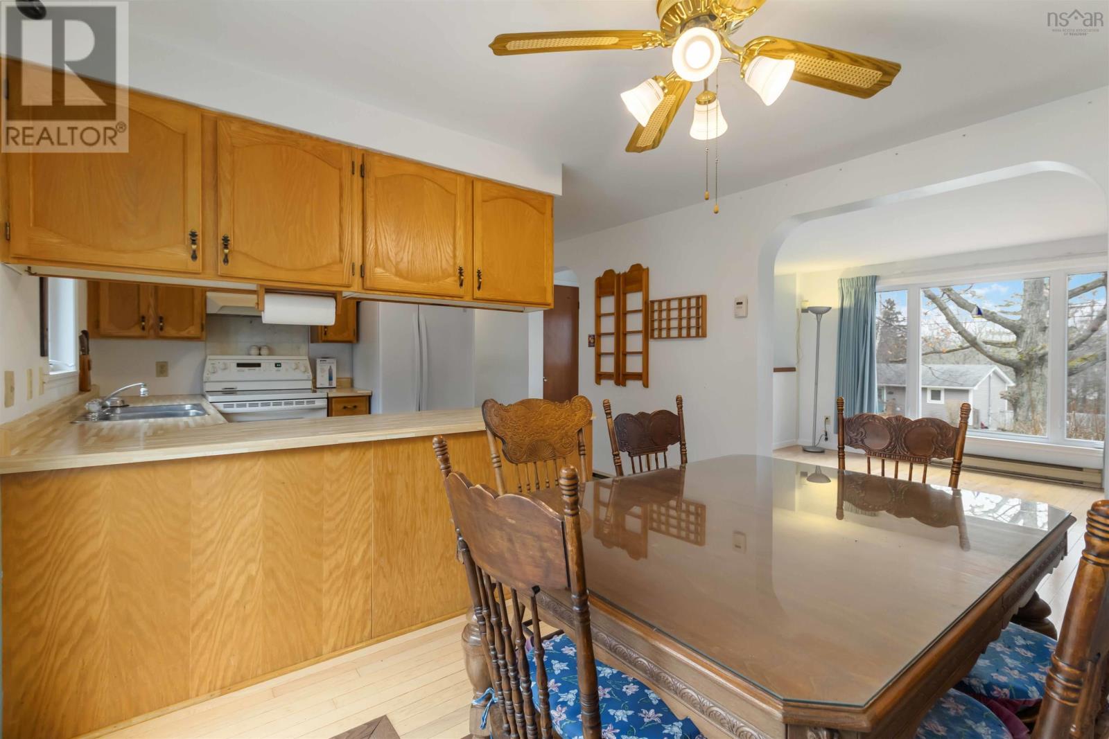 75 Hillside Avenue, Lower Sackville, Nova Scotia  B4C 1W6 - Photo 12 - 202505312