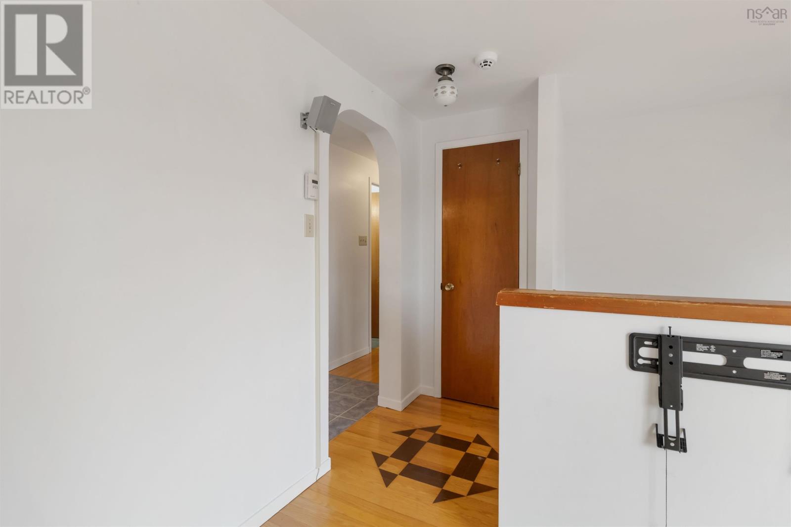 75 Hillside Avenue, Lower Sackville, Nova Scotia  B4C 1W6 - Photo 5 - 202505312