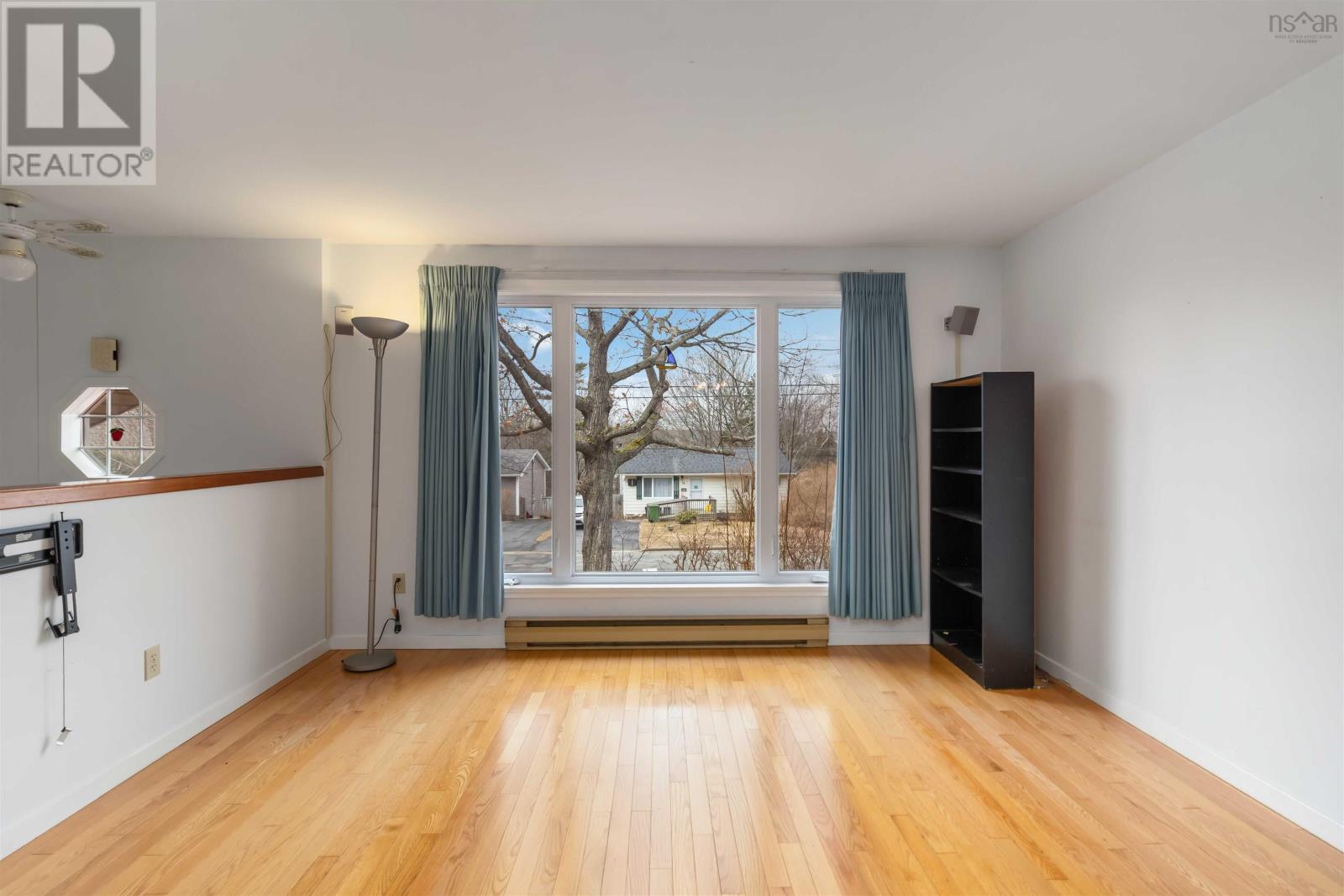 75 Hillside Avenue, Lower Sackville, Nova Scotia  B4C 1W6 - Photo 9 - 202505312