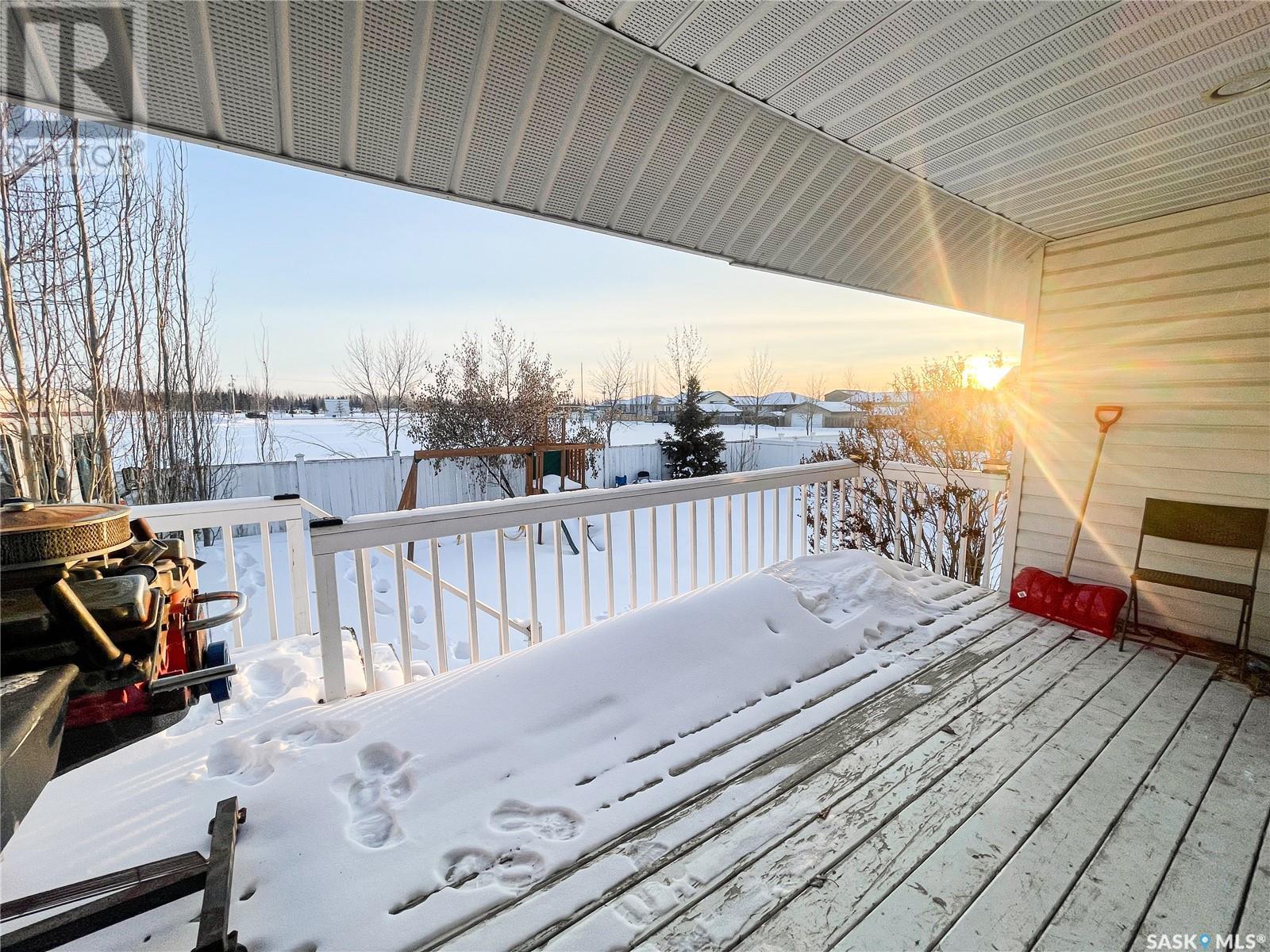 14 Jackson Drive, Meadow Lake, Saskatchewan  S9X 1T9 - Photo 27 - SK996177
