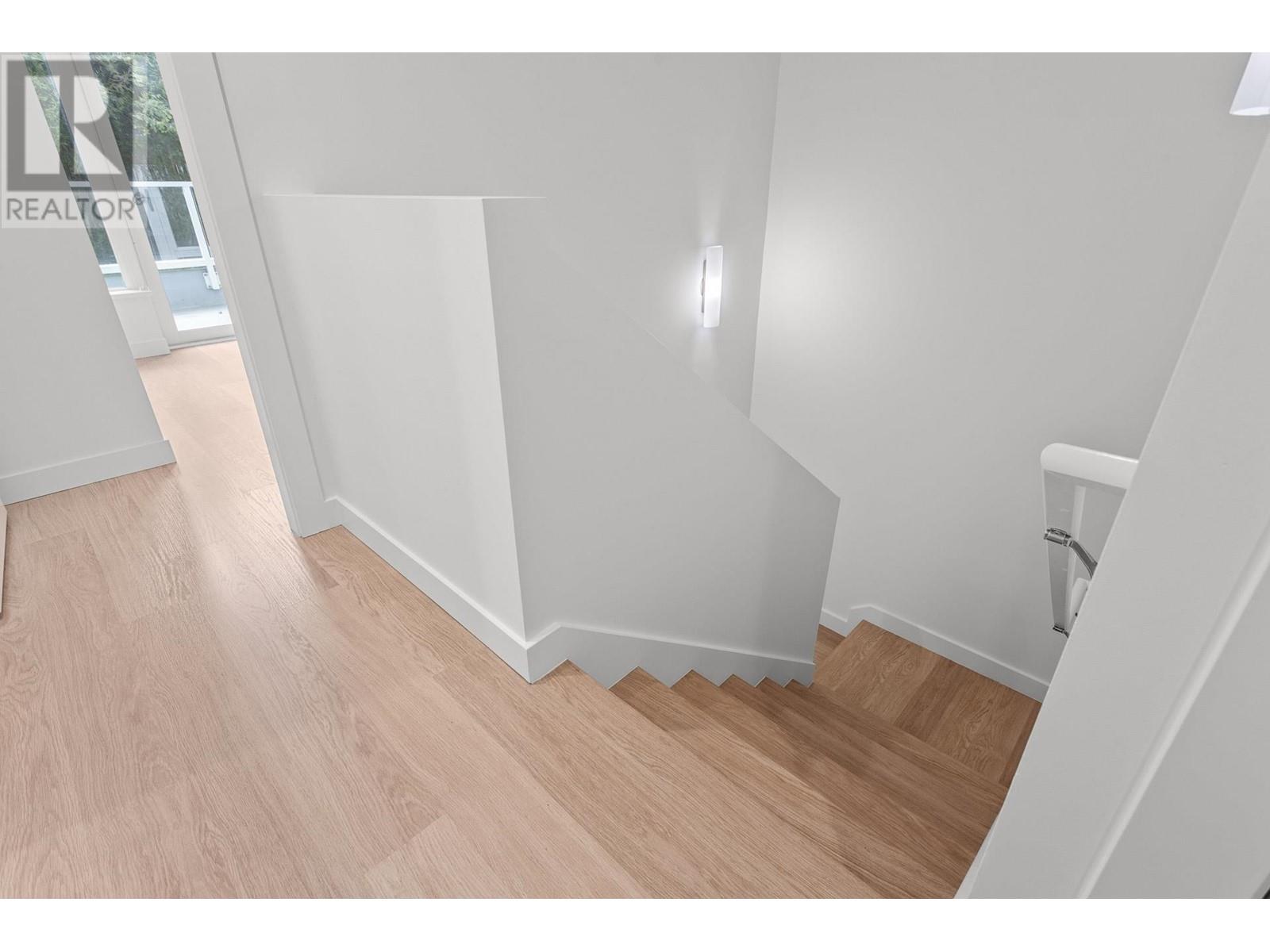 102 657 Whiting Way, Coquitlam, British Columbia  V3J 0J6 - Photo 25 - R2978236