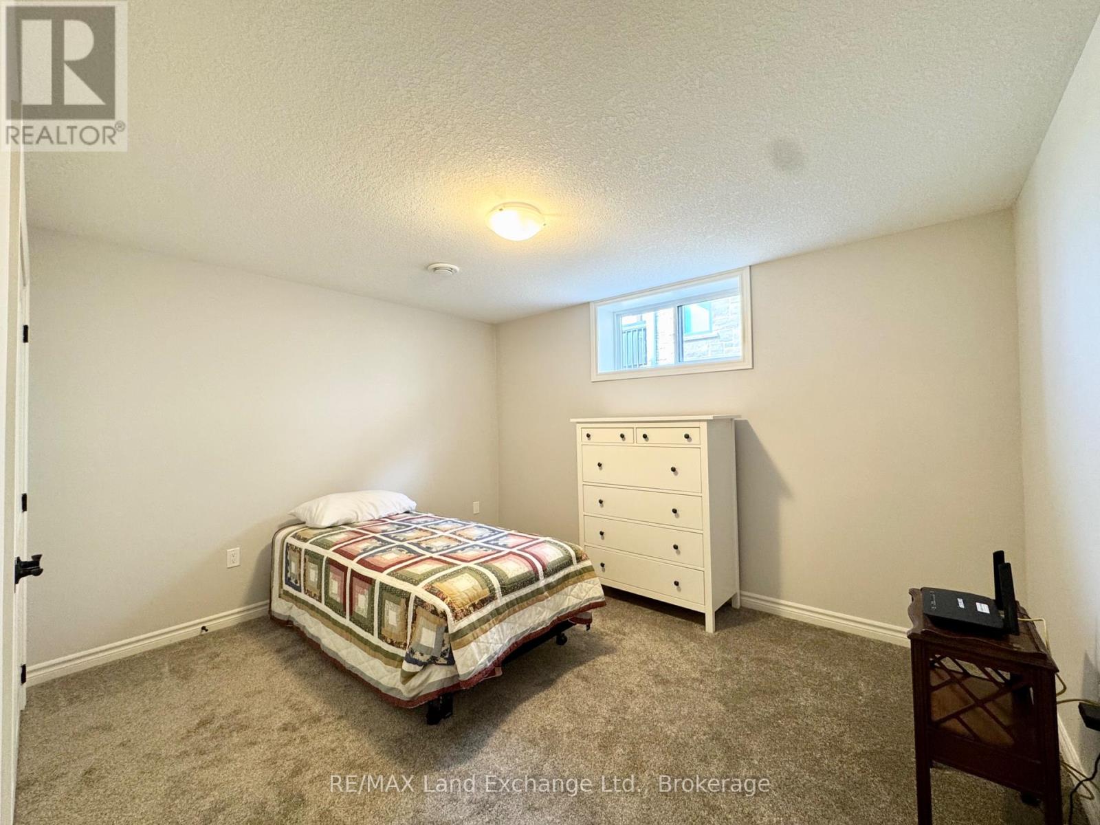 494 Ivings Drive, Saugeen Shores, Ontario  N0H 2C3 - Photo 24 - X12029690