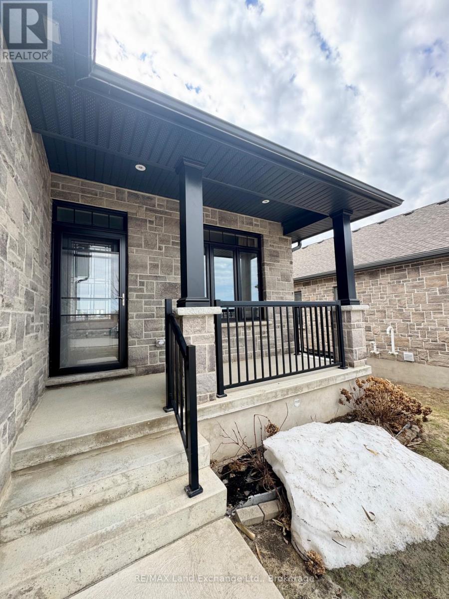 494 Ivings Drive, Saugeen Shores, Ontario  N0H 2C3 - Photo 29 - X12029690