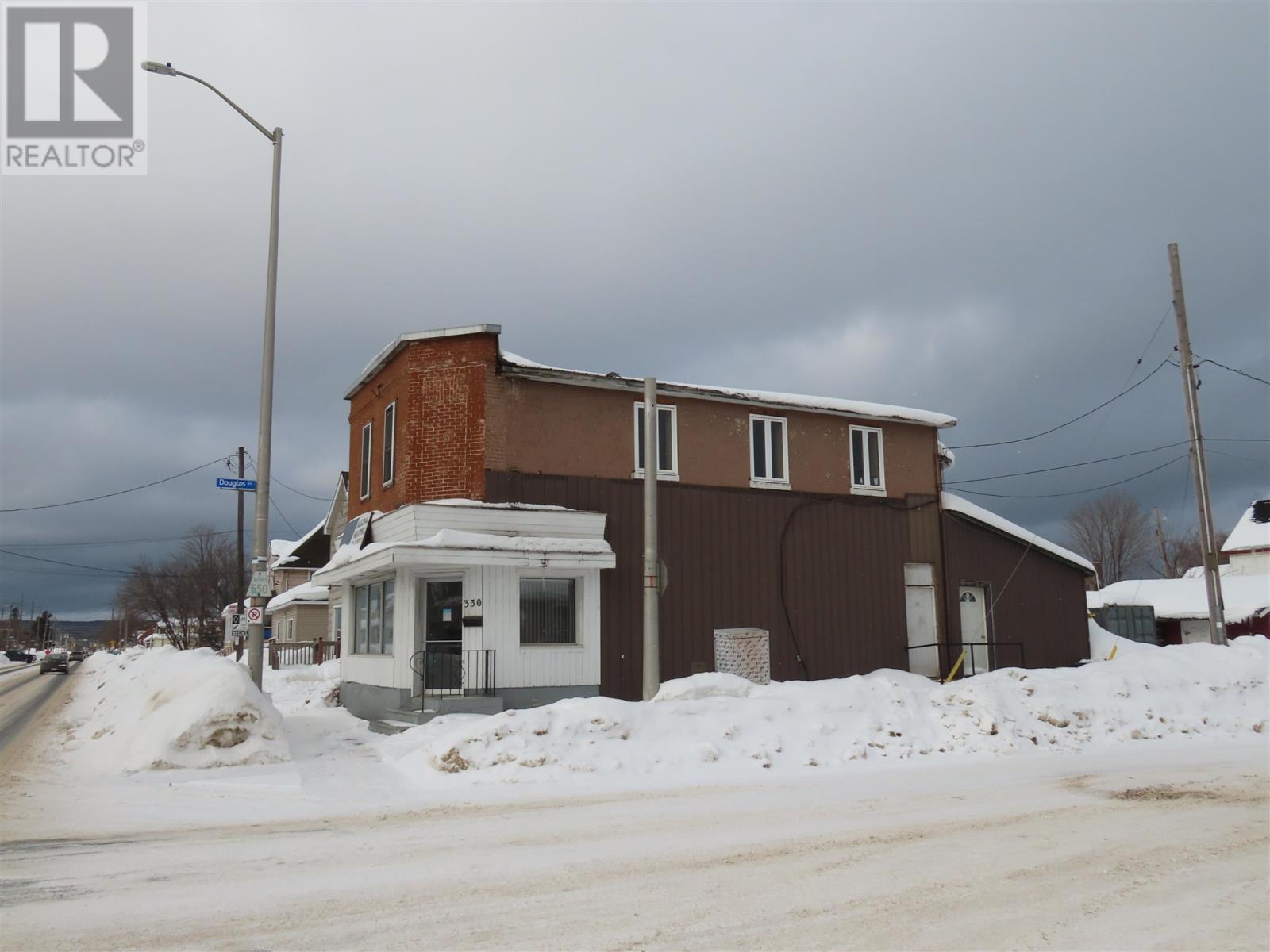 330 Korah Rd, Sault Ste. Marie, Ontario  P6C 4H3 - Photo 3 - SM250295