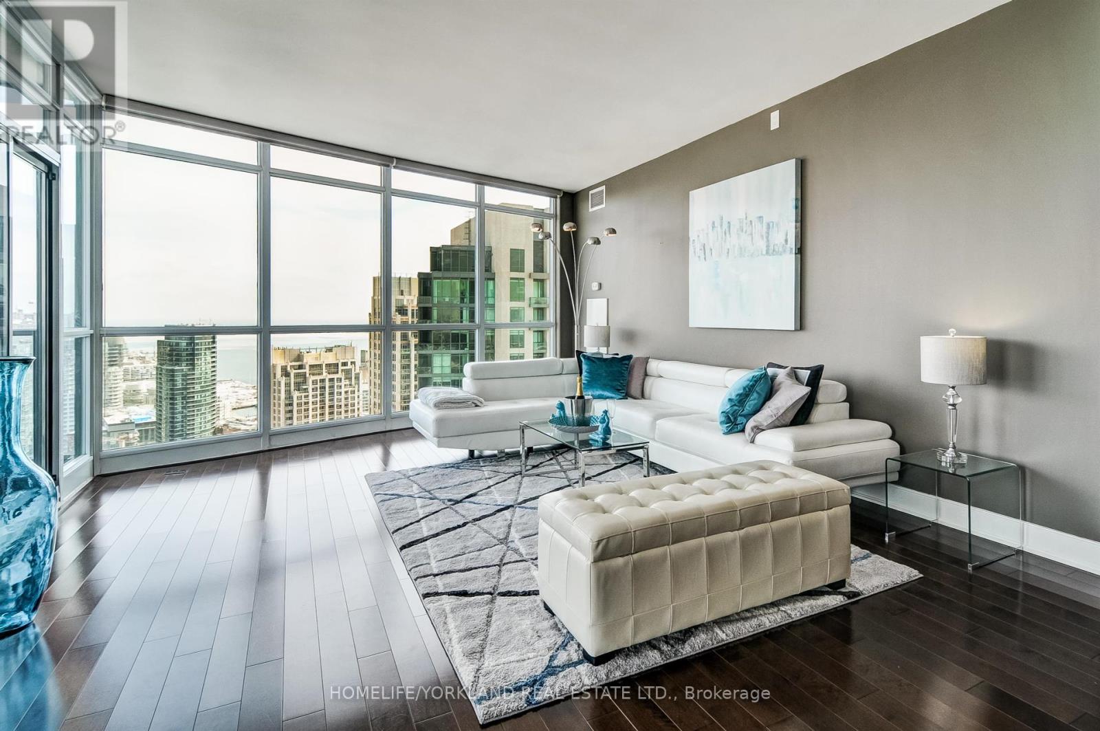 Lph02 - 219 Fort York Boulevard, Toronto, Ontario  M5V 1B1 - Photo 5 - C12029621
