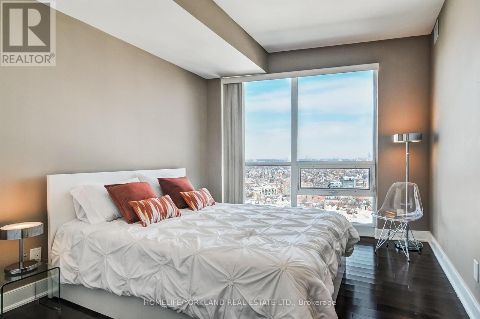 Lph02 - 219 Fort York Boulevard, Toronto, Ontario  M5V 1B1 - Photo 6 - C12029621