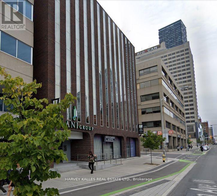 303b - 110 Eglinton Avenue, Toronto, Ontario  M4R 1A3 - Photo 2 - C12029642