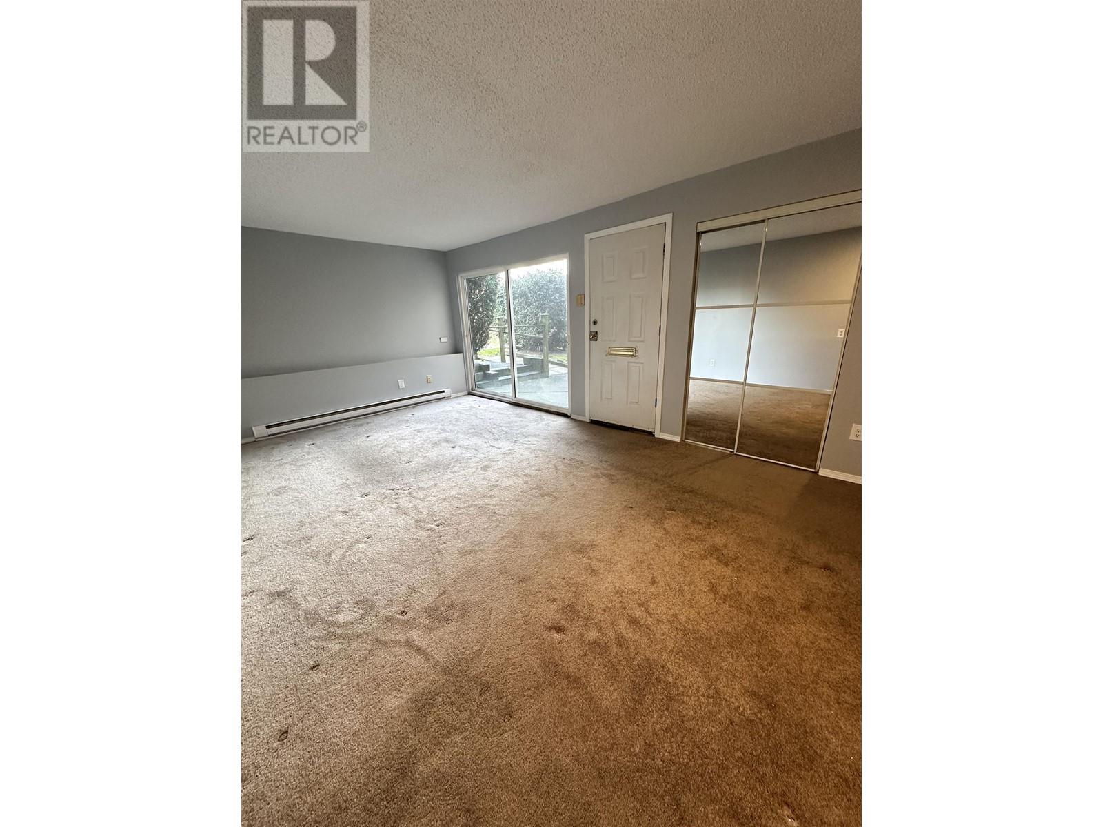 1 319 Highland Way, Port Moody, British Columbia  V3H 3V6 - Photo 2 - R2974428