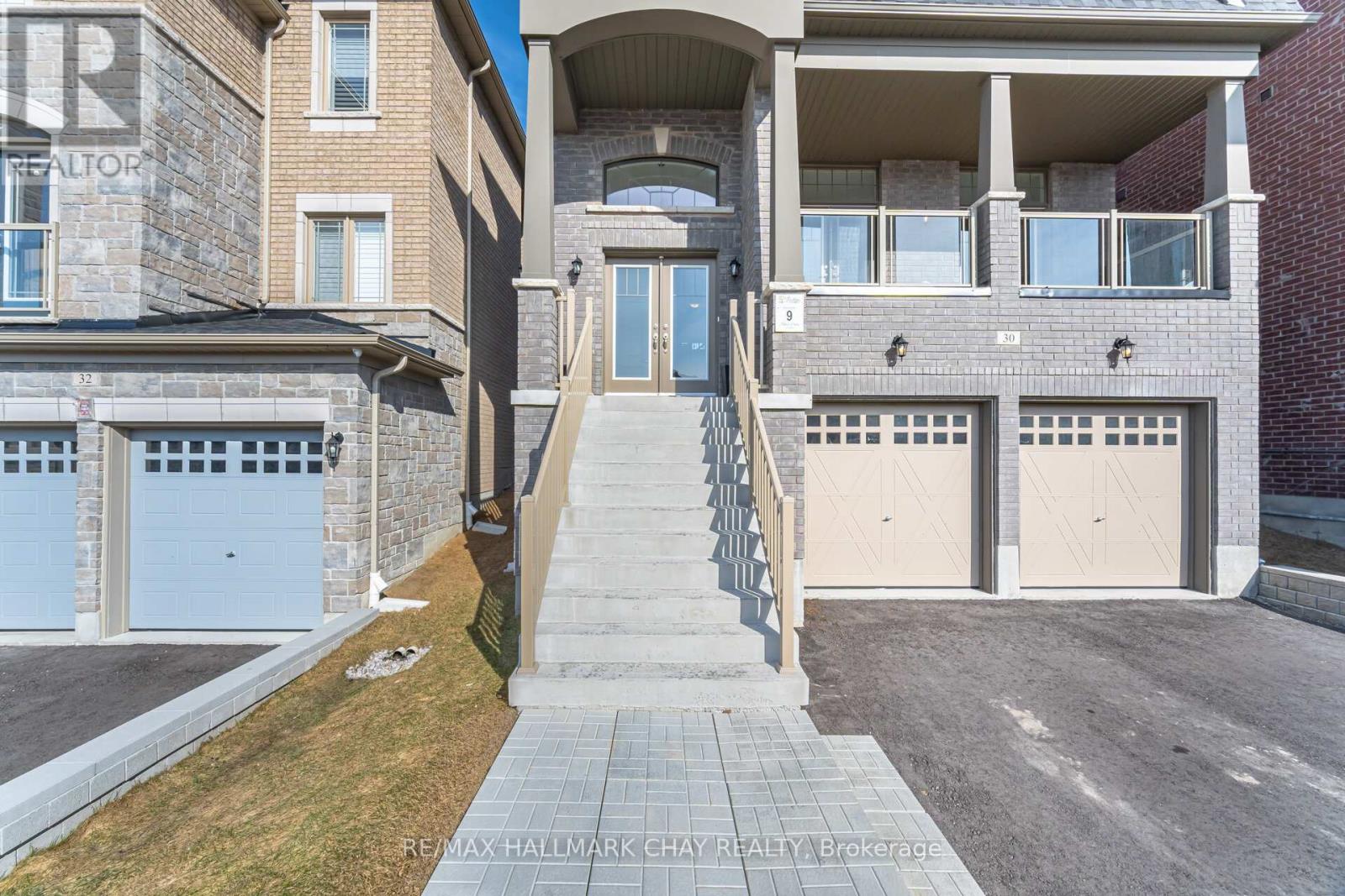 Property at 30 JANES CRESCENT image 4