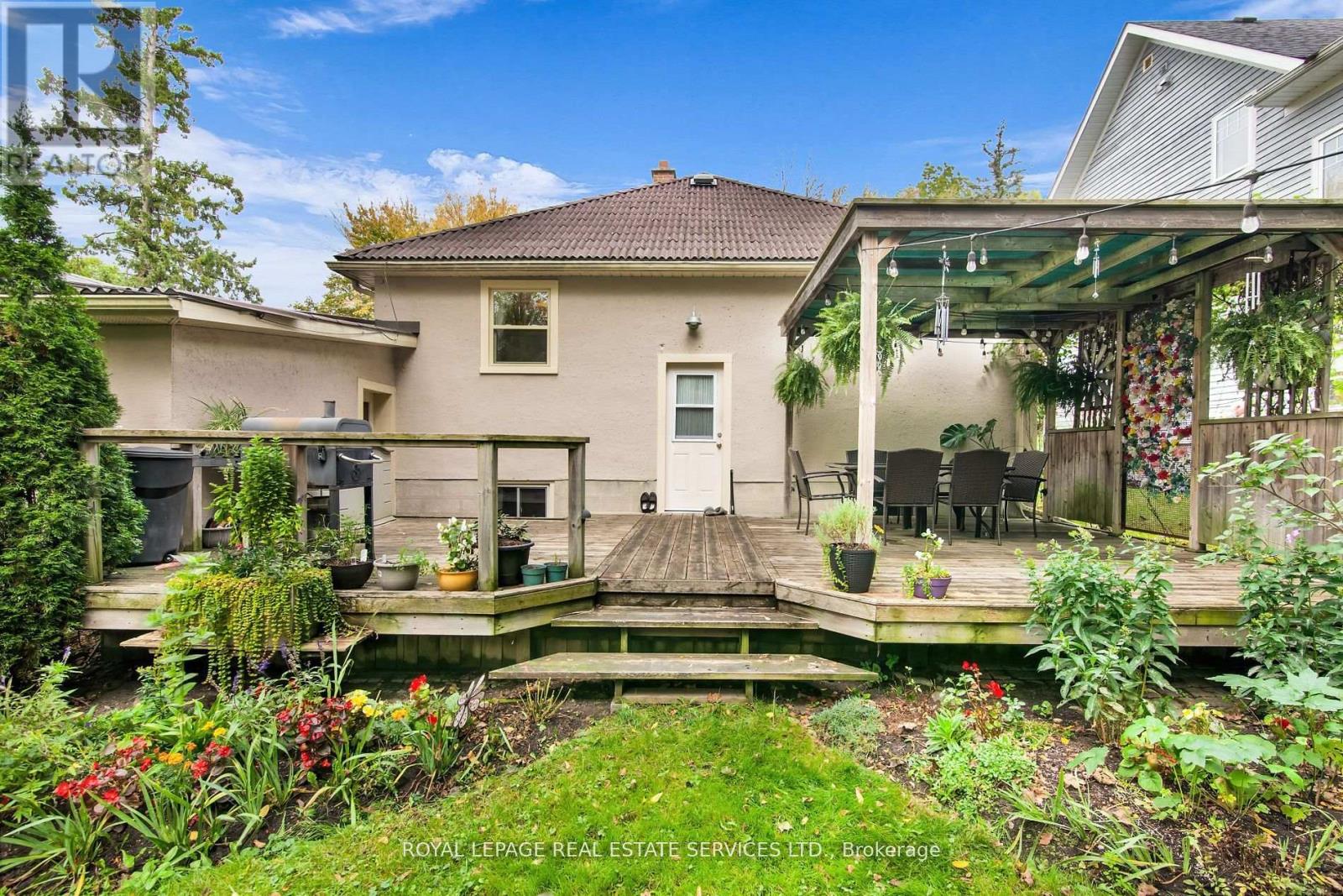 29 Connaught Avenue, Aurora, Ontario  L4G 1C5 - Photo 40 - N12029745