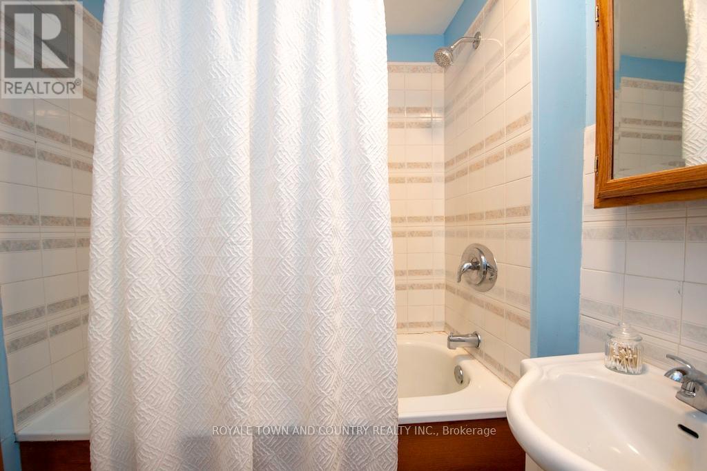 2 Osborne Street, Kawartha Lakes, Ontario  K0L 2X0 - Photo 22 - X11999136