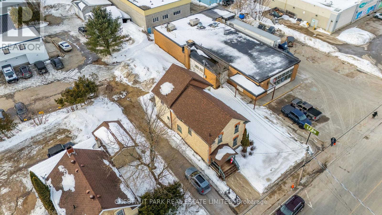 238 Highland Street, Dysart Et Al, Ontario  K0M 1S0 - Photo 37 - X12029708