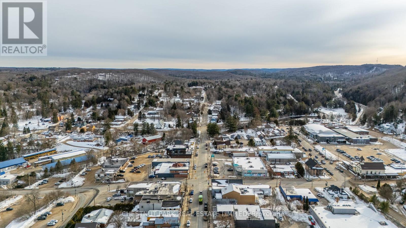 238 Highland Street, Dysart Et Al, Ontario  K0M 1S0 - Photo 48 - X12029708