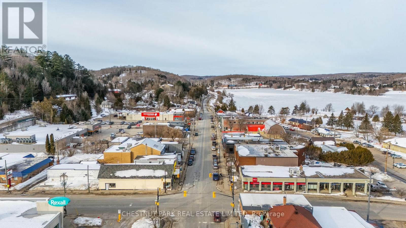 238 Highland Street, Dysart Et Al, Ontario  K0M 1S0 - Photo 44 - X12029720