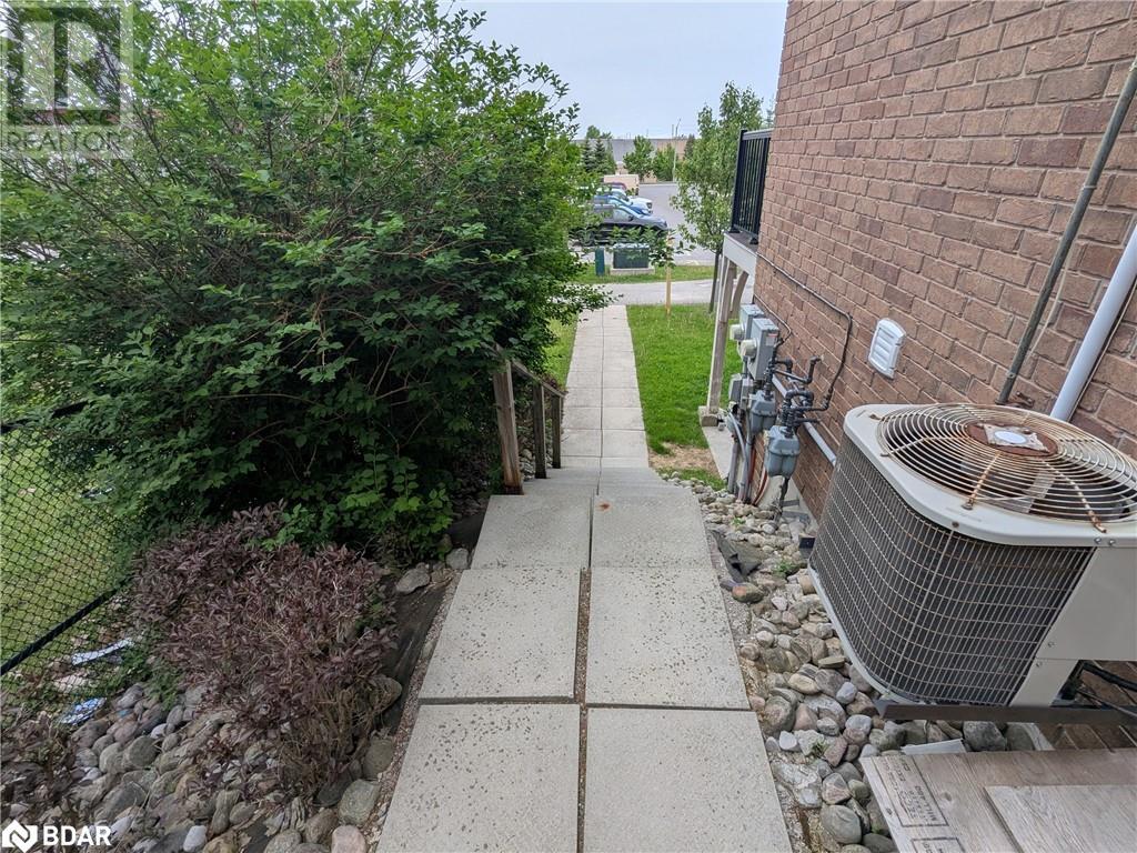 175 Stanley Street Street Unit# 1 & 2, Barrie, Ontario  L4M 0G2 - Photo 23 - 40708262