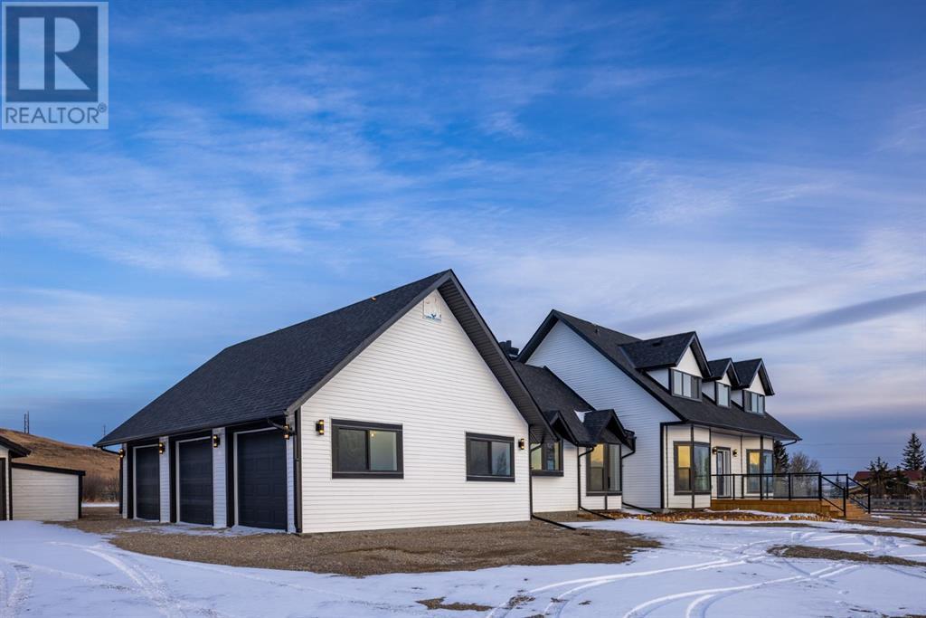 262150 Horse Creek Road, Rural Rocky View County, Alberta  T4C 1A4 - Photo 3 - A2203316