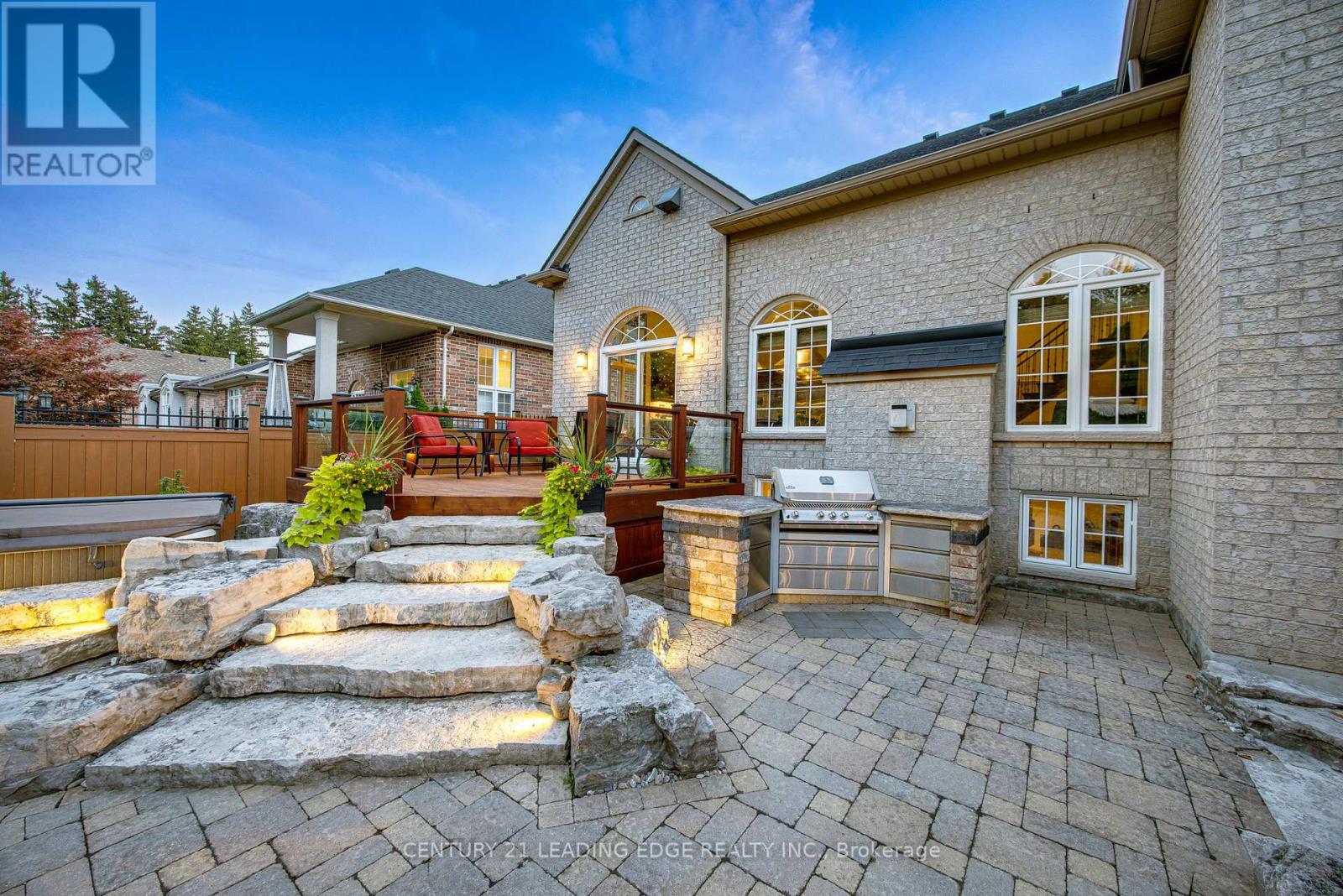 13 Tristan Court, Brampton, Ontario  L6Y 5S2 - Photo 37 - W12023820