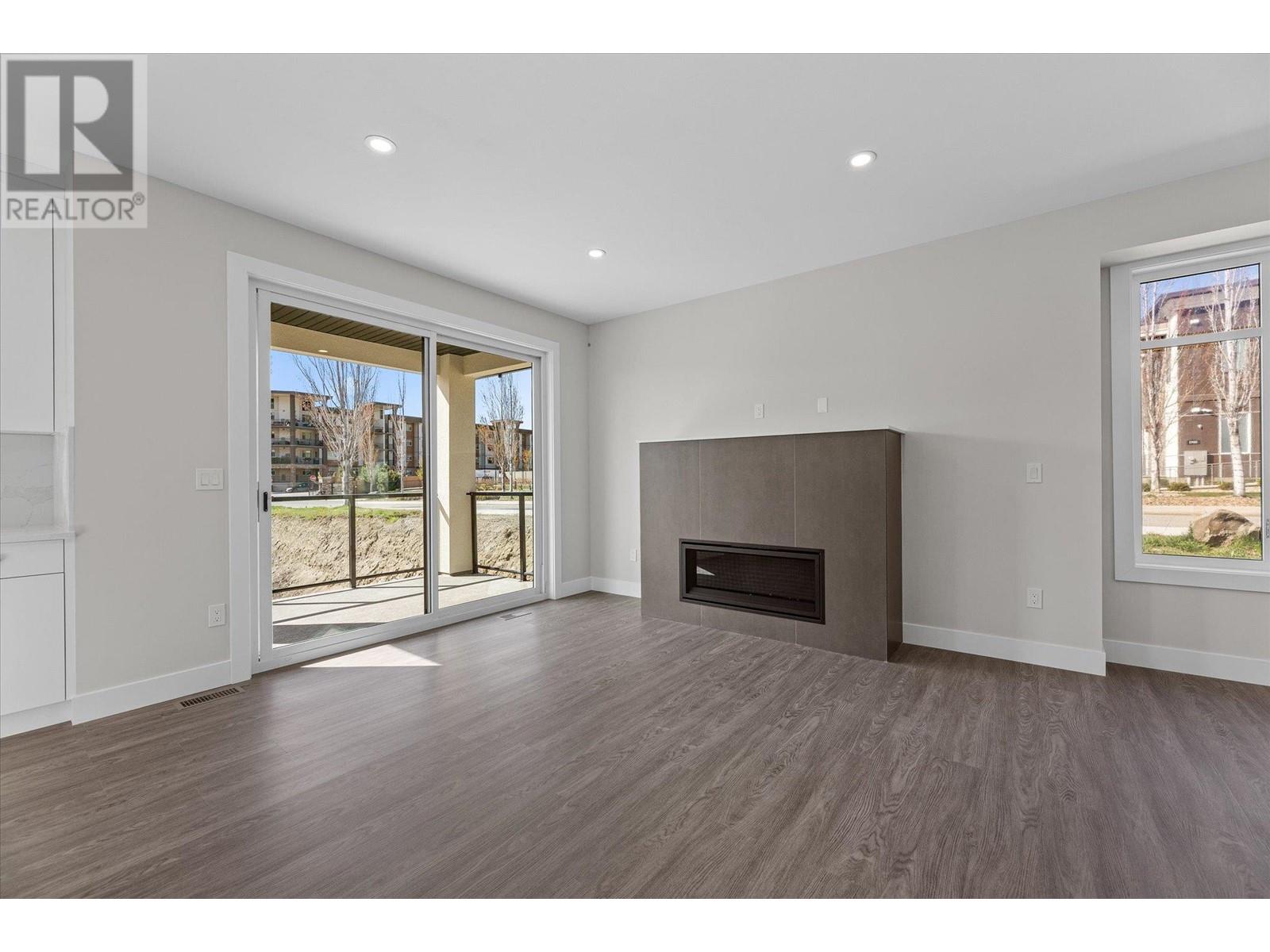 Property at 1797 Viewpoint Drive image 4