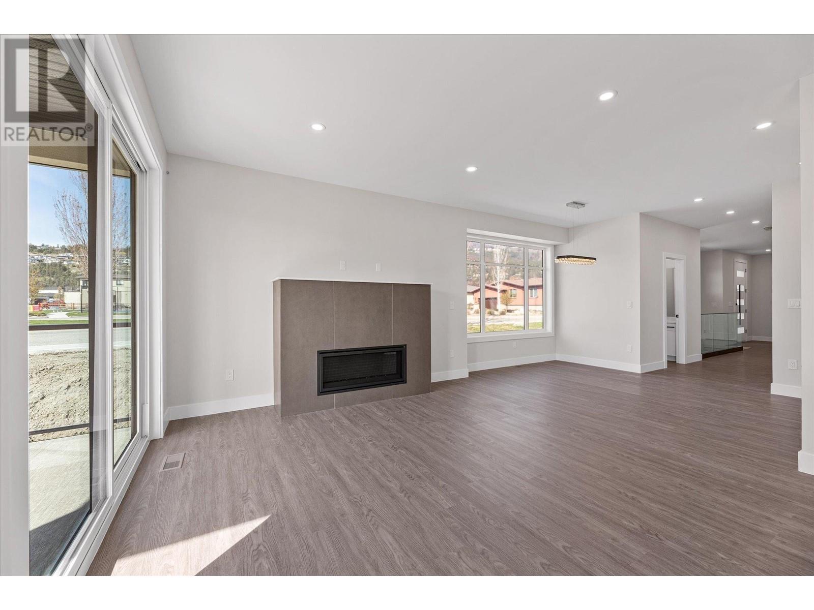 Property at 1797 Viewpoint Drive image 5